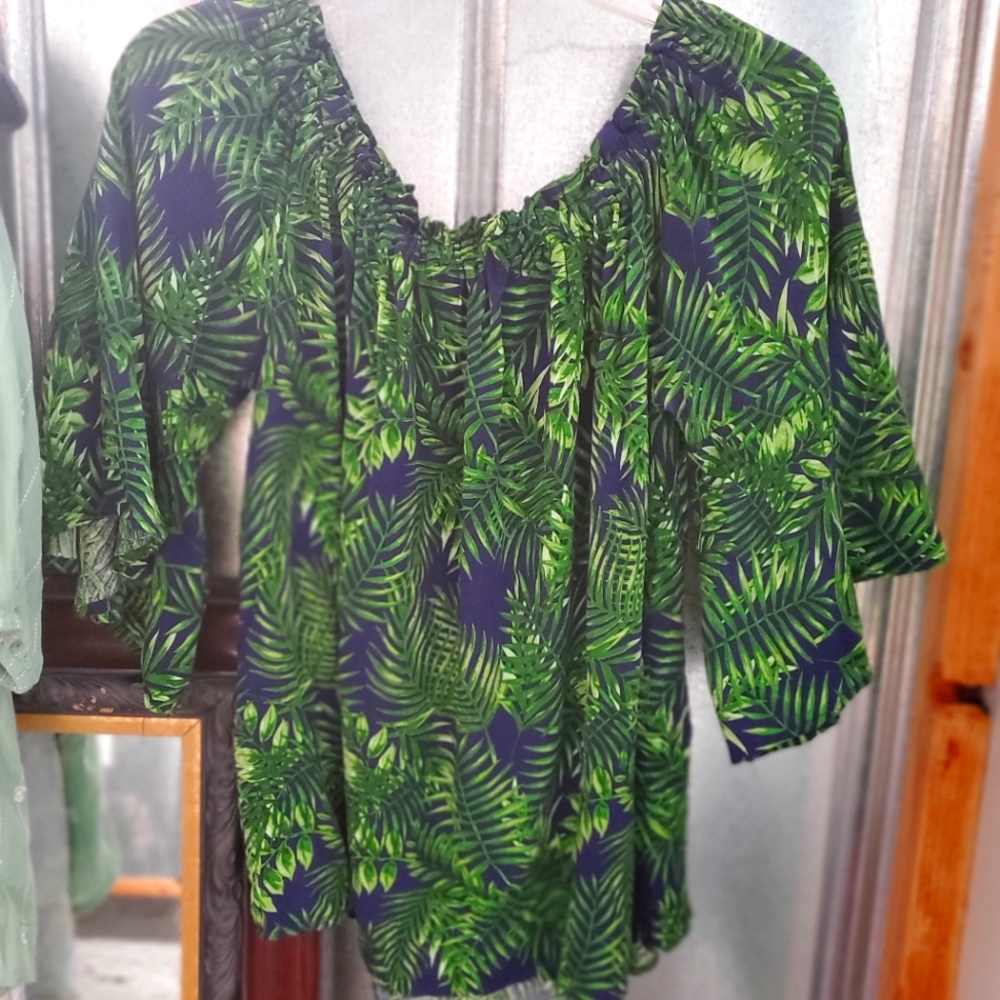 3 For $10, Twelve Months Top
